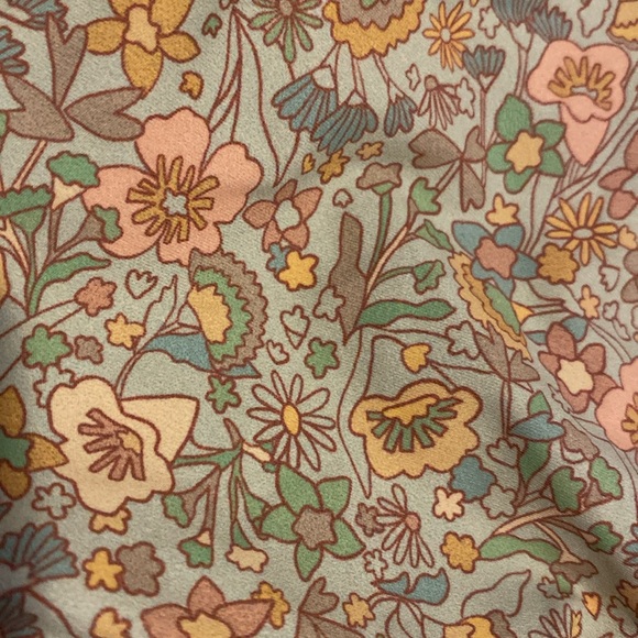 Skatie set - Sarah top L, Cheryl bottom L - Picture 3 of 6